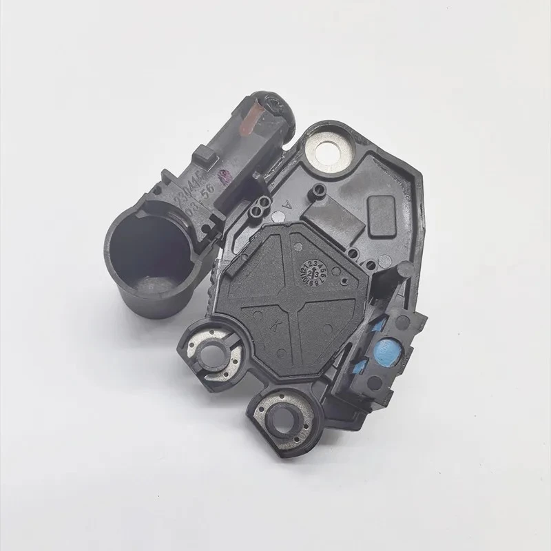 4620182 For Golf Santana Polo Skoda Mingjue Valeo generator regulator