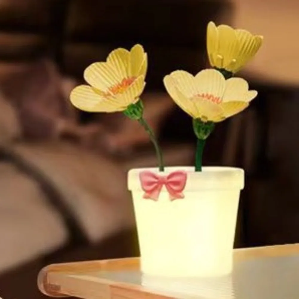 

Decoration RGB Small Table Lamp Silicone Desktop Touch Flower Night Light Infinite Dimming Flowerpot Desktop Ornament Party