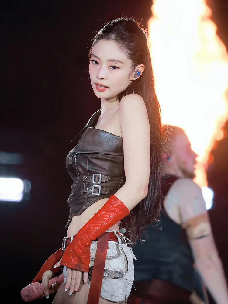  Jennie Asymmetric Zipper Motorcycle Vest PU Leather Short Shoulder Oblique Top Women's Fashion Summer 2025
