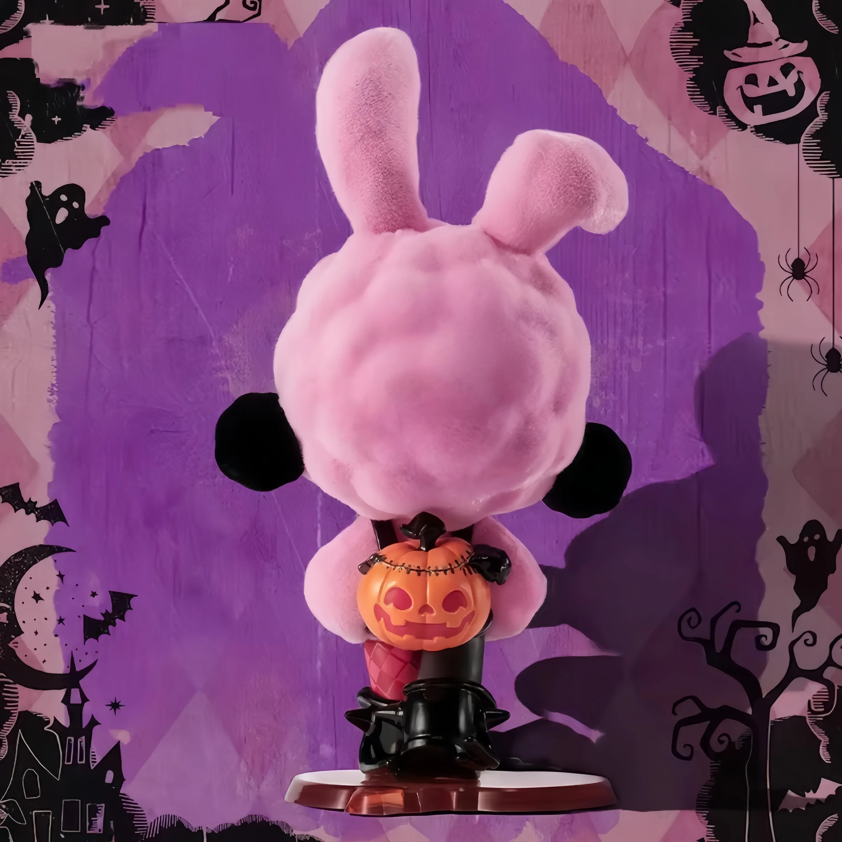 

SKULLPANDA Bunny or Doggy Figure