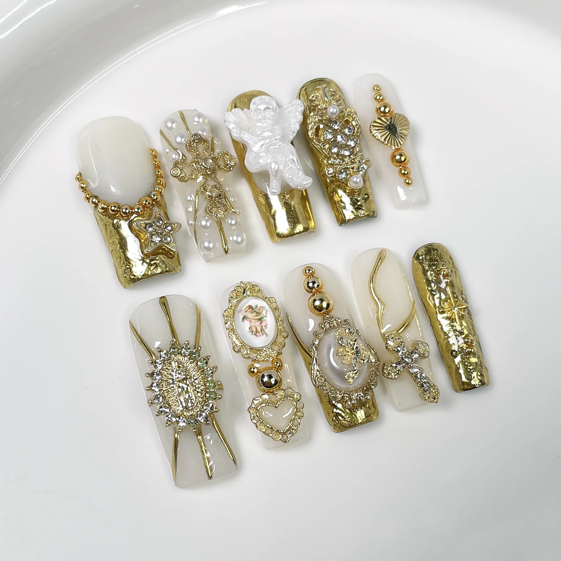 

10pcs Handmade Baroque style Press on Nails 3D Pearl Diamond Gold Design Fake Nail Tips Wearable European Coffin False Nails