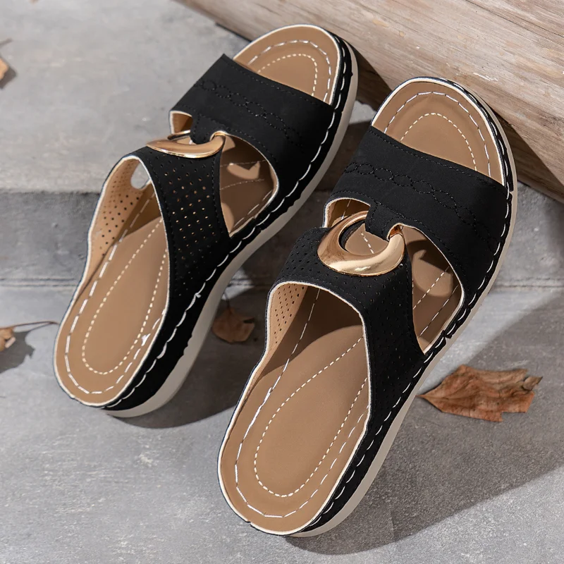 

2025 Summer Women's Slip on Platform Wedge Open-Toe Sandals Retro Metal Buckle Beach Casual Slippers Comfortable Ladies Shoes