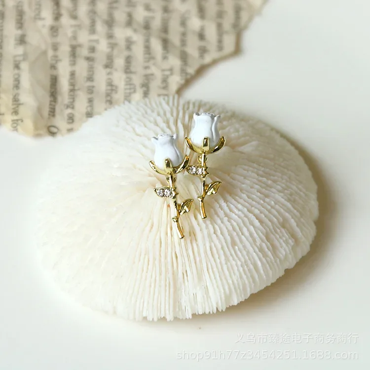 Boucles d'oreilles roses au design rétro français, fouet d'art, rouge, noir et blanc, bijoux de bricolage, accessoires exécutifs, 2 pièces