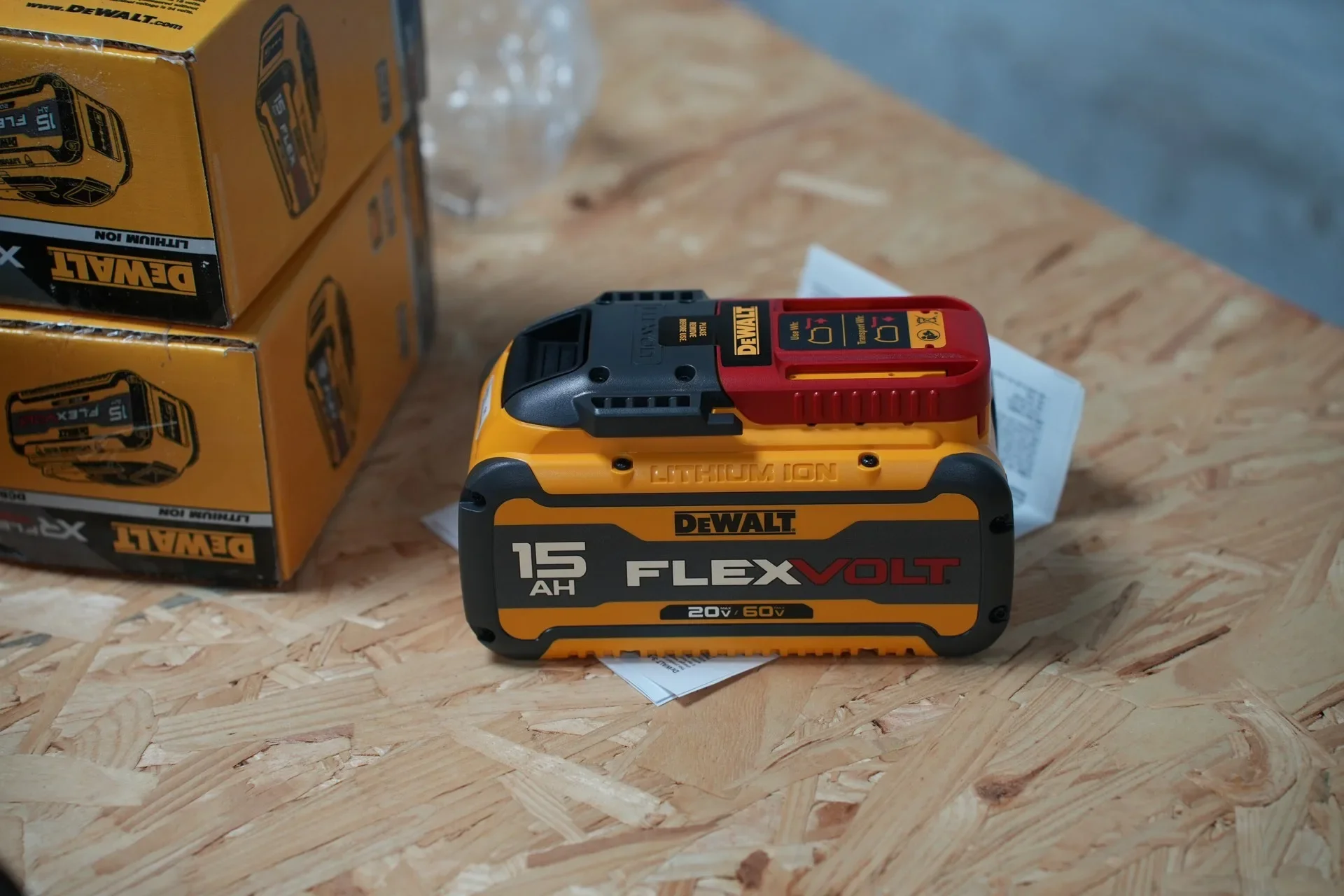 DEWALT DCB615 20V/60V FLEXVOLT 15Ah-/15.0AH