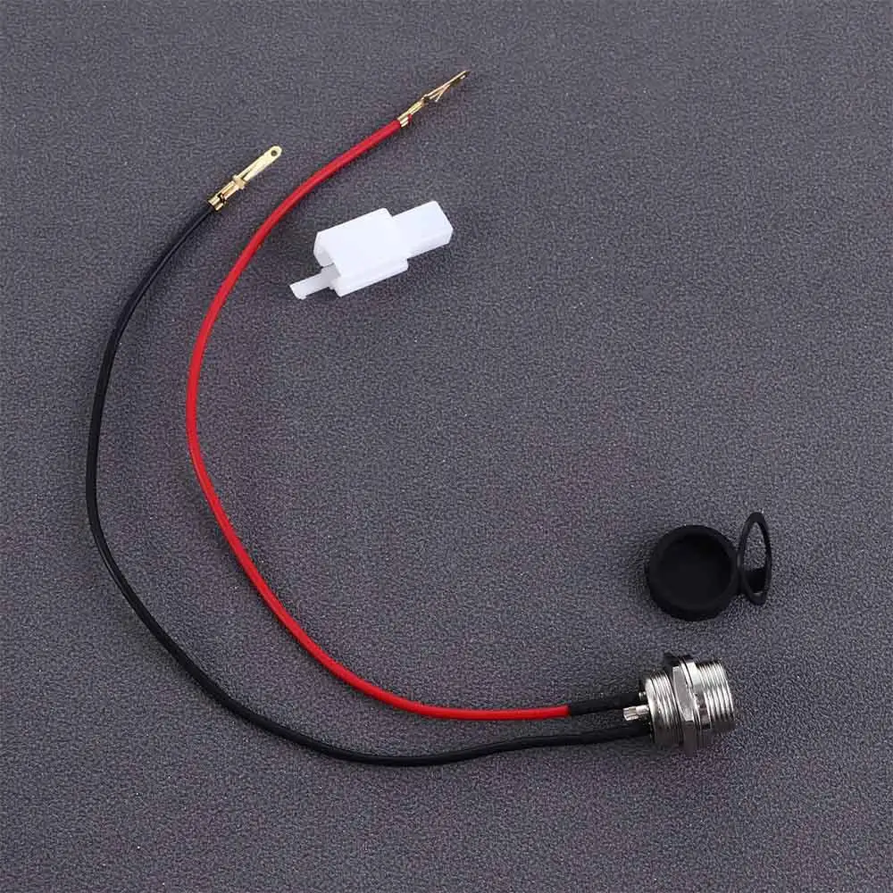 Electric Scooter Cycling Three-hole Round Head 24V 36V Battery Charging Jack Socket Charging Port Inline Connector