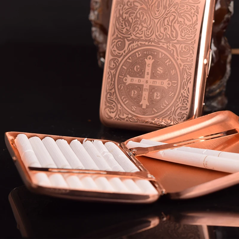 Retro Pink Gold Cigarette Case, Hand Carved, Pixiu Printing, Pressure Resistant Material, Men\'s Gift Accessories, 14-16Pcs