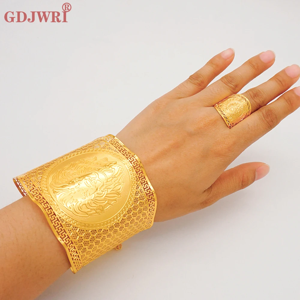 Dubai Gold Color Cuff Bangle With Ring For Women Moroccan Indian Bracelet Jewelry Nigerian Wedding Party Gift