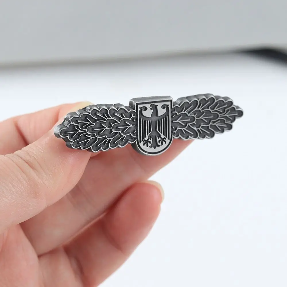 Eagle Badge Vintage Meatl Brooch Military Fans Colletcion Medal Lapel Pin Decoration Craft Gift view 2