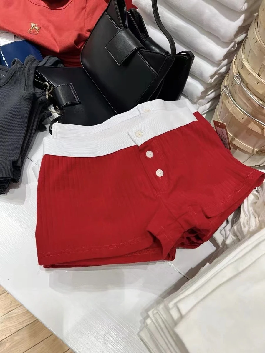 Pantaloncini da casa patchwork con bottoni rossi Pantaloncini da casa casual da donna in cotone sottile elastico in vita Pantaloncini corti vintage chic dolci Y2K