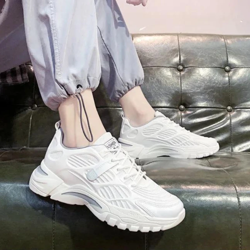 Simple Comfort Men Casual Shoe Fashion Versatile Men Shoe Breathable Mens Sneaker Trendy Light Weight Run Shoe Zapatos De Hombre image 6
