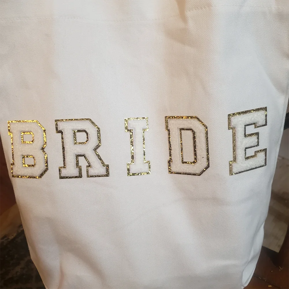 Braut-Tragetasche mit Buchstaben-Patch, Geschenktasche für Brautjungfern, Hochzeits- und Junggesellinnenabschied-Geschenk, Einkaufstasche für die zukünftige Braut – Detail 3