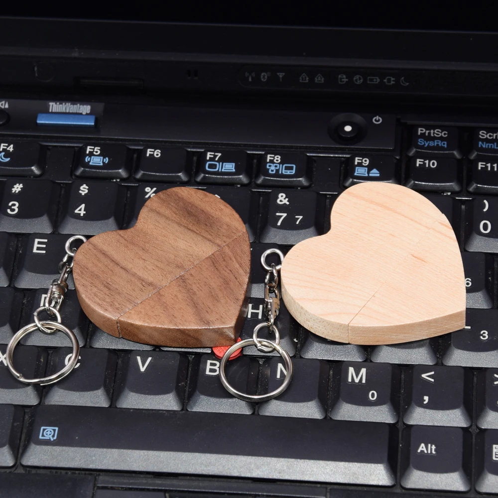 50pcs/lot Custom LOGO Free Walnut Wooden Heart USB2.0 High-speed 16GB 32GB 64GB Flash Drive Creative Pendrive Memory stick