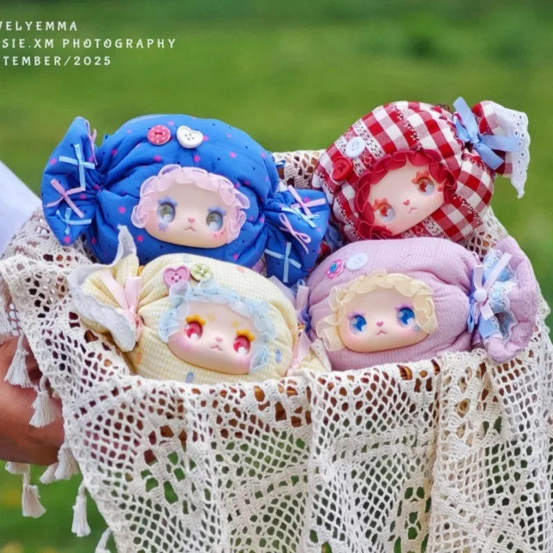 オリジナルブラインドボックス ラブリーエマ キャンディハウスシリーズ ミステリーサプライズボックス キュートなプラスチック製フェイスドール クロスボディバッグ おもちゃ クリスマスギフト