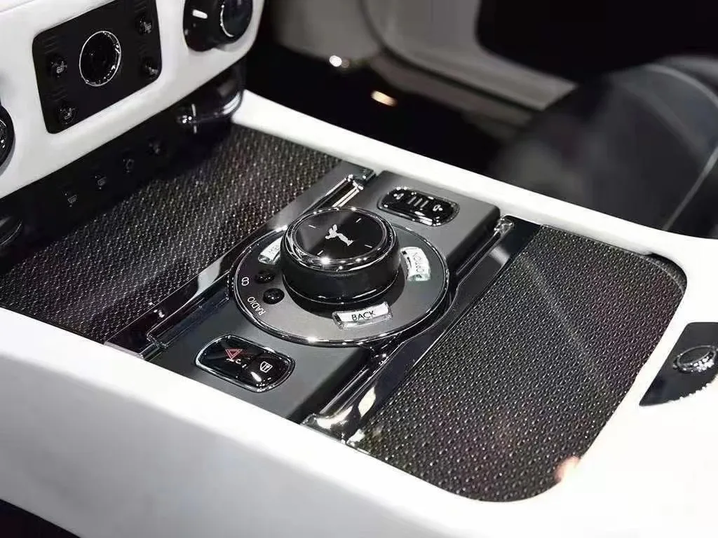Voor Rolls-Royce Ghost Koolstofvezel Interieur Ghost Verbeterde Droge Koolstofvezel Stijl Interieurbekleding Middenpaneel