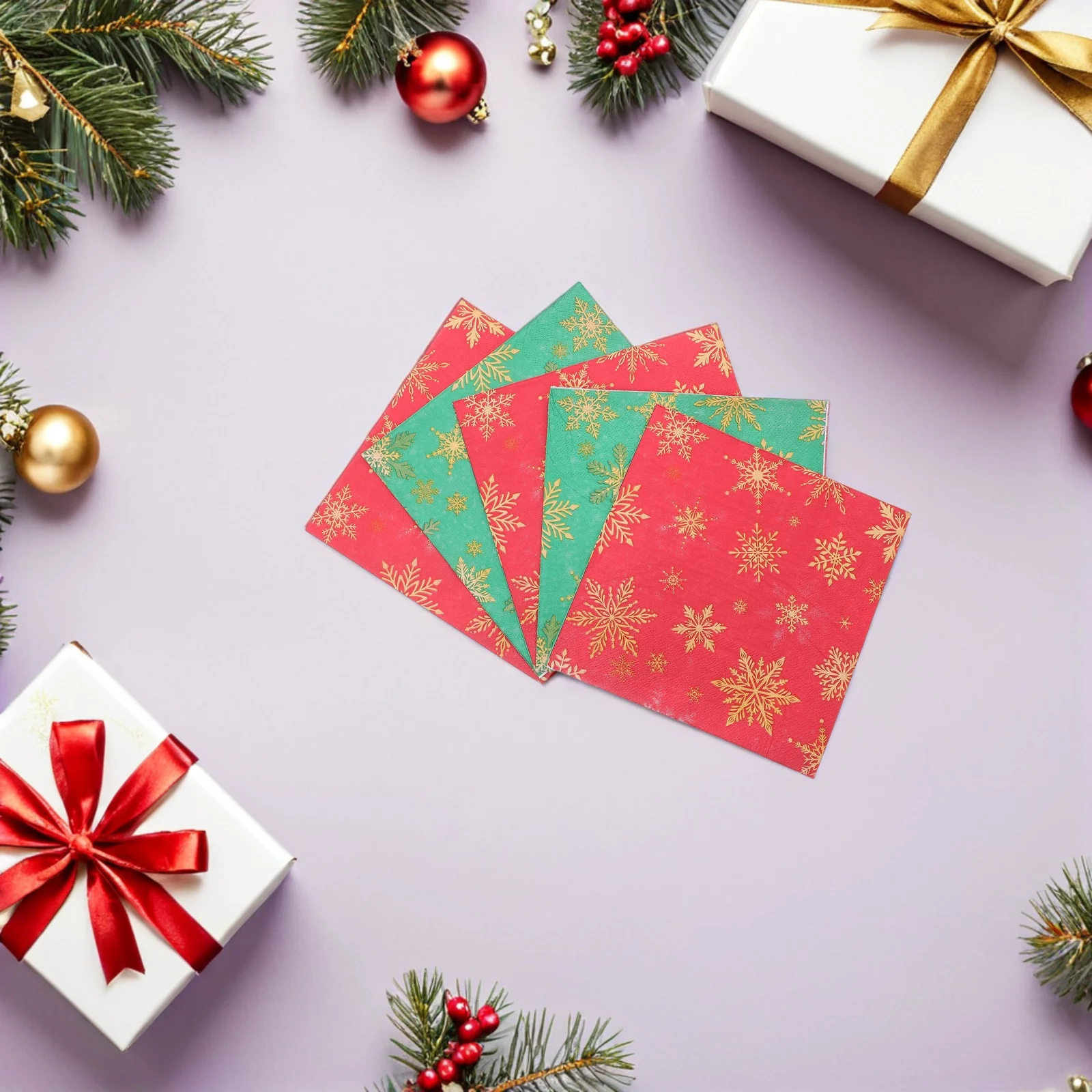 100Pcs Red Green Napkins Disposable Snowflake Christmas Dinner Tissues Festive Holiday Party Supplies Decorations