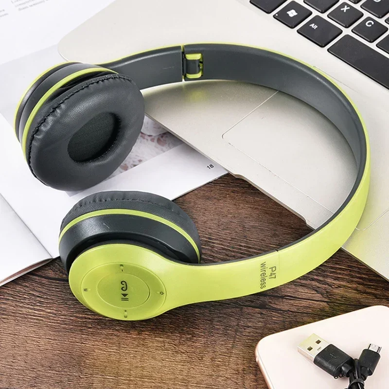 

Foldable Hi-Fi Stereo Headsets Bluetooth Wireless Headphones Music Headsets With Mic Support TF Card For iPhone Samsung Huawei