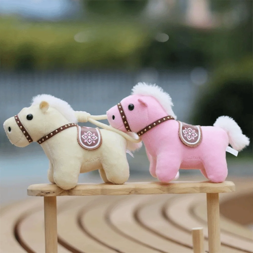 

Плюшевый брелок-лошадка Steed Doll: кукла-талисман, подвеска для рюкзака, пушистый подарок на Китайский Новый год, украшение для автомобиля