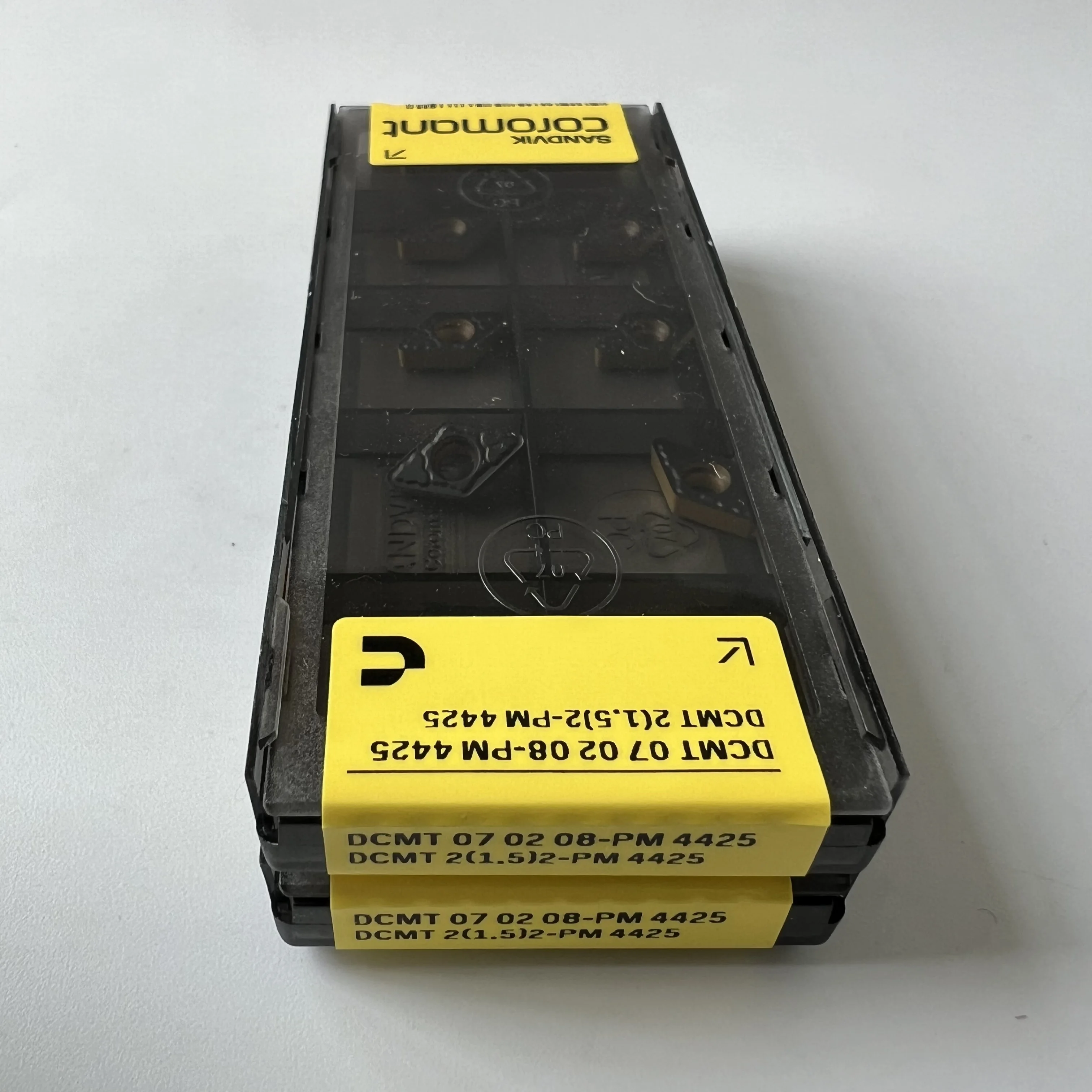 

DCMT070208-PM 4425 CNC BLADE