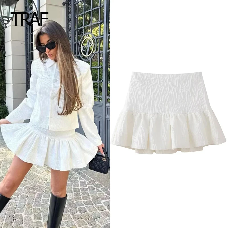 

TRAF High Waist Bright Effect Short Skirt Women's Skirt Short Spring Mini White Short Skirt Korean Style Skirts Casual Shorts