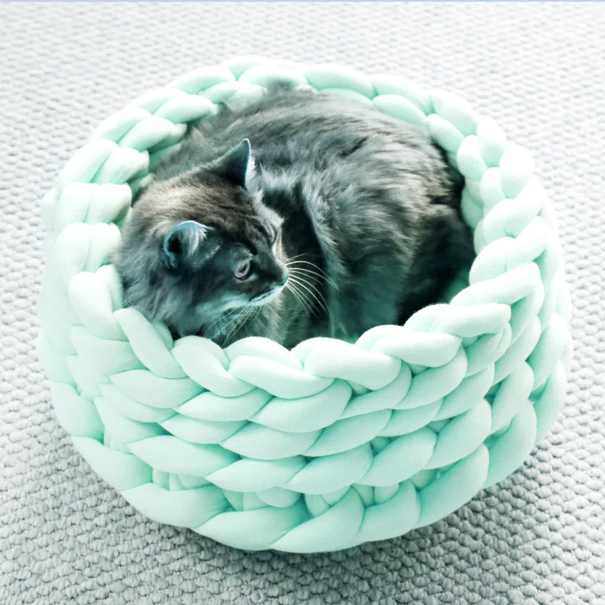 

Custom Coarse Cotton Stuffed Pet Bed, Hand-knitted Pet House, Cat Bed, Machine Washable And Washable Dog Bed