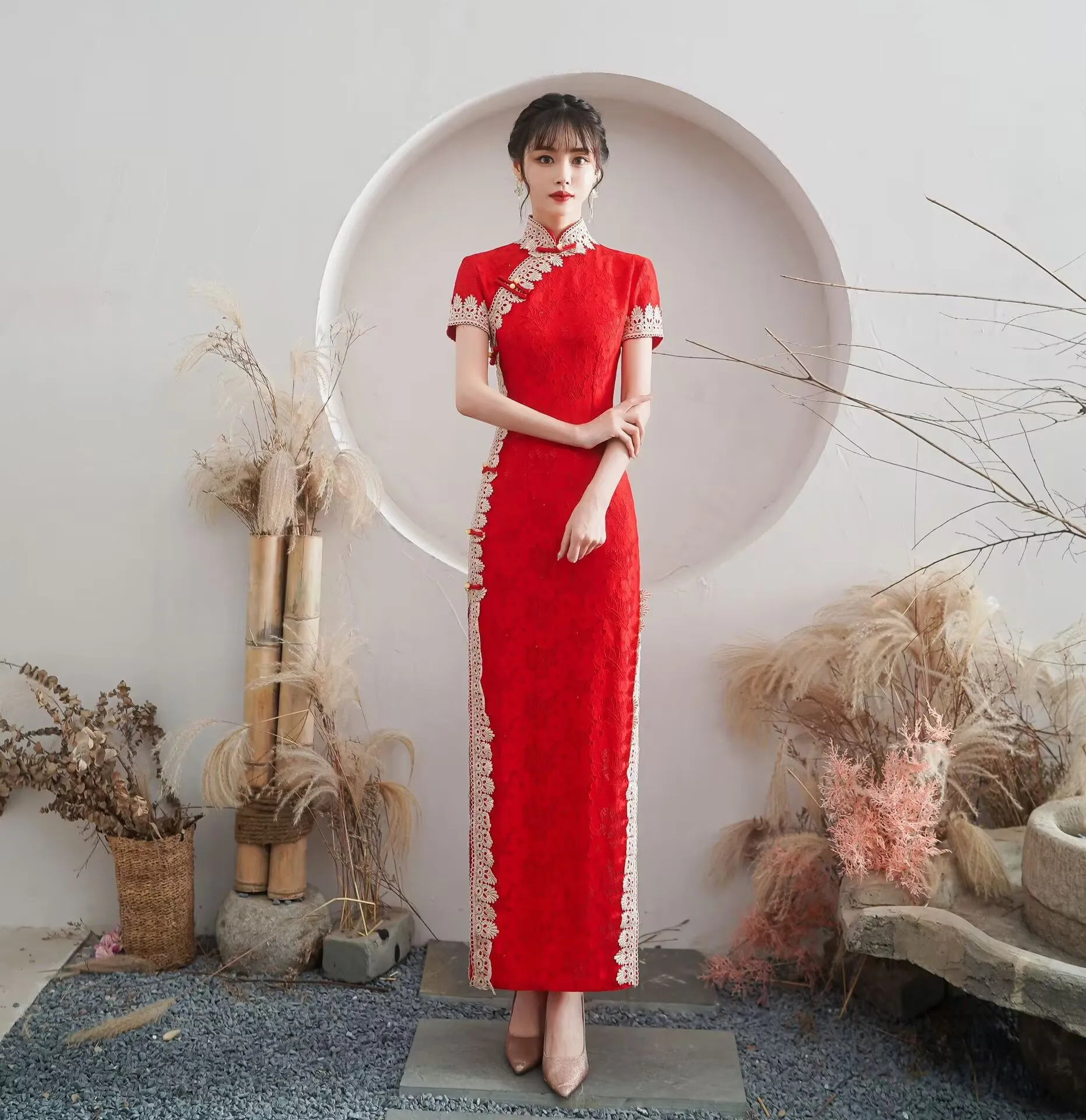 

Elegant Red Long Qipao Dress for Women Returning Home after Marriage 2026 New Style Slimming Form-Fitting Traditional Chinese...