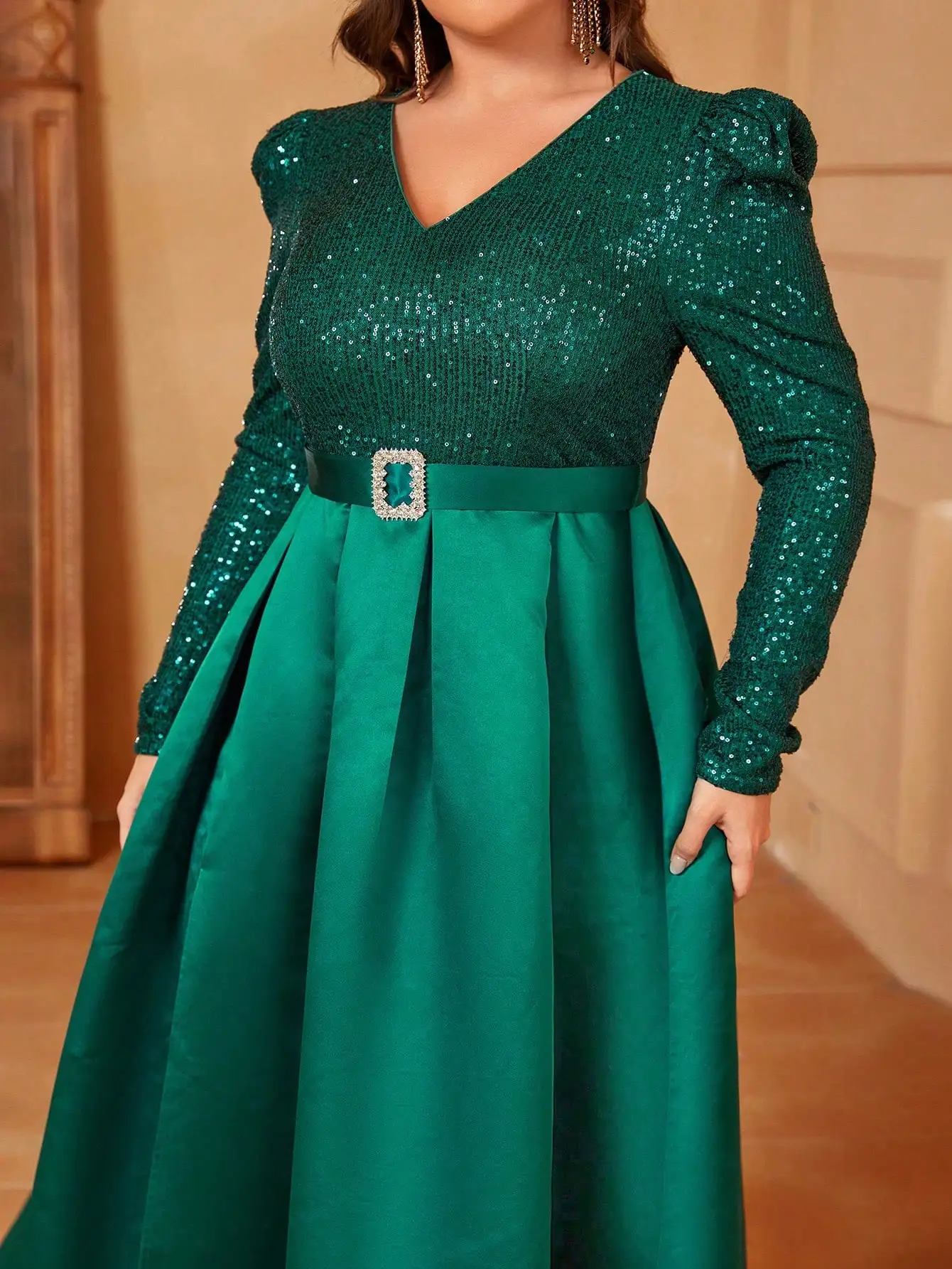 Robe en Satin à Paillettes et Manches Gigot, avec Ceinture, pour Abonnés Plus