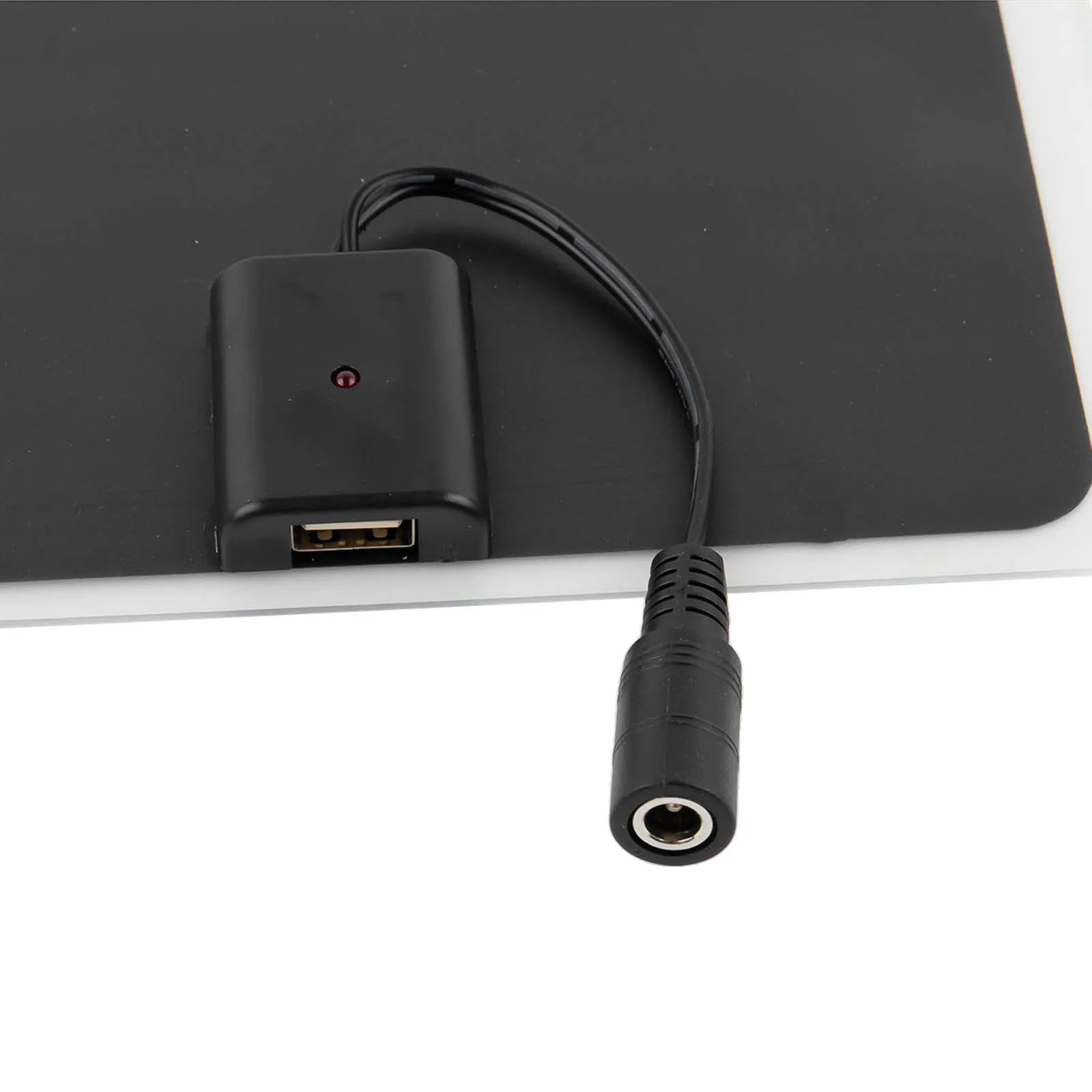 

Портативное зарядное устройство на солнечных батареях для кемпинга, монокристаллический солнечный энергетический комплект, простая установка, материал — монокристаллический кремний