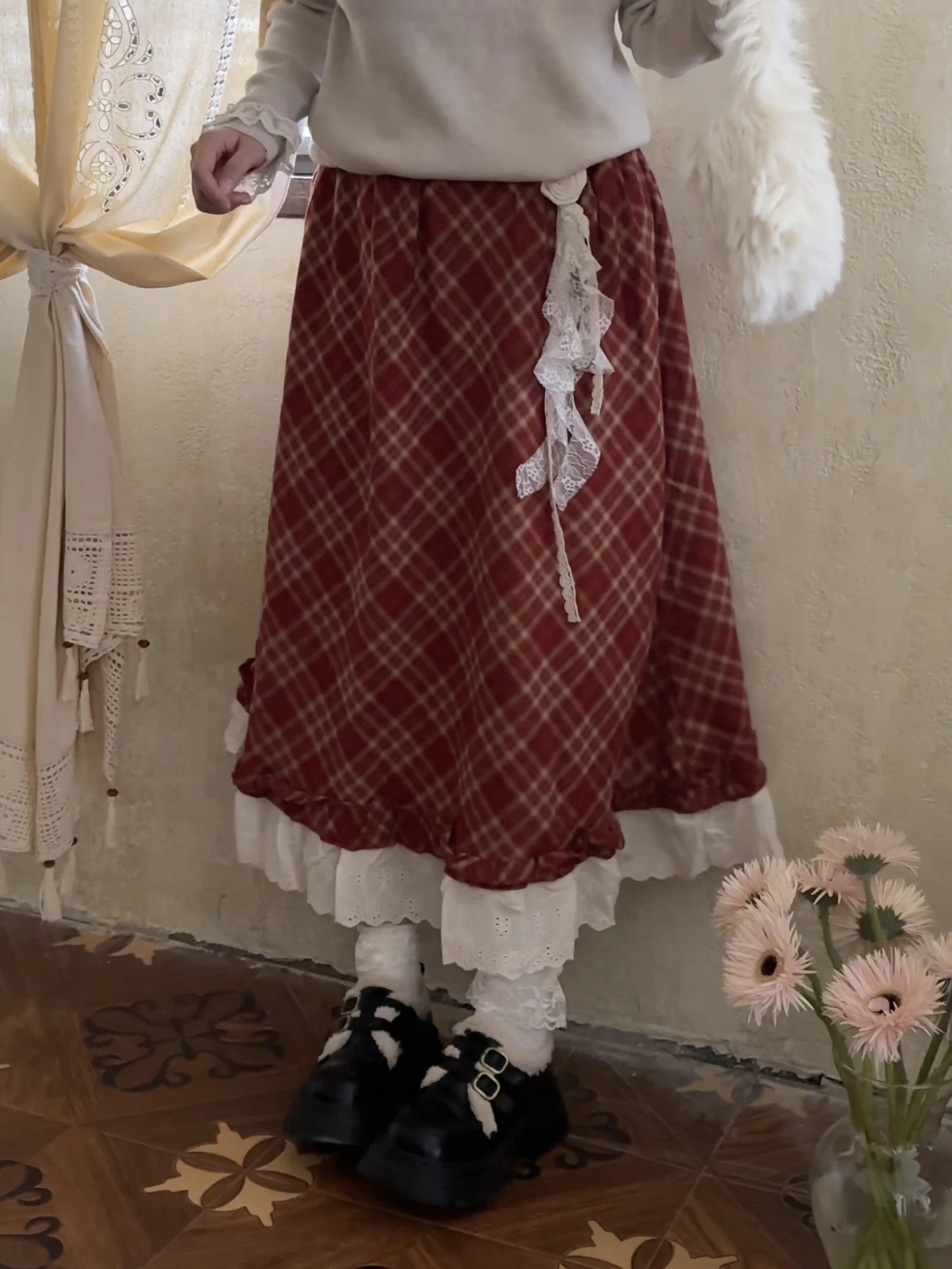 

Menswear Sweet Sle Red Plaid Fce Lined Midi Skirt Women's Ruffle Elastic Waist A-Line Vintage Skirt Casual Polyester