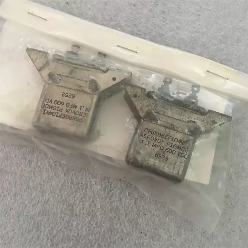 

AEROVOX антикварный американский 2X 0,1 мкФ 600 В медный корпус с двойным подключением, машина для желчного пузыря, соединенный масляный конденсатор