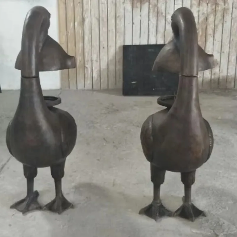 Outdoor Garden Display Animal Duck Candle Light Statue Casting Bronze Metal Crafts Christmas Home Garden Art Deco Sculpture