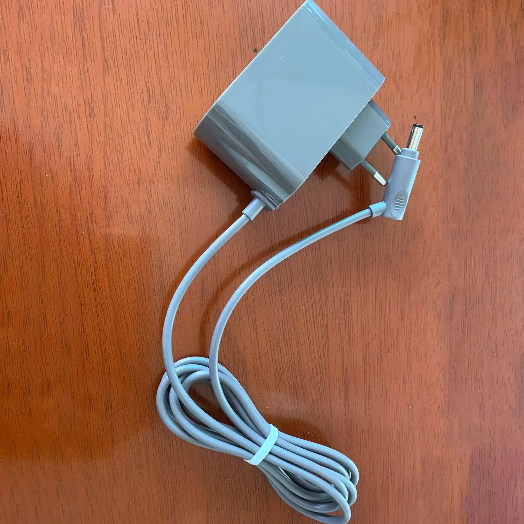 

Charging Adapter Adapter for Dyson V6 V7 V8 Cord Free-Handhelds Stick Vacuum Power Supply Cord Charg