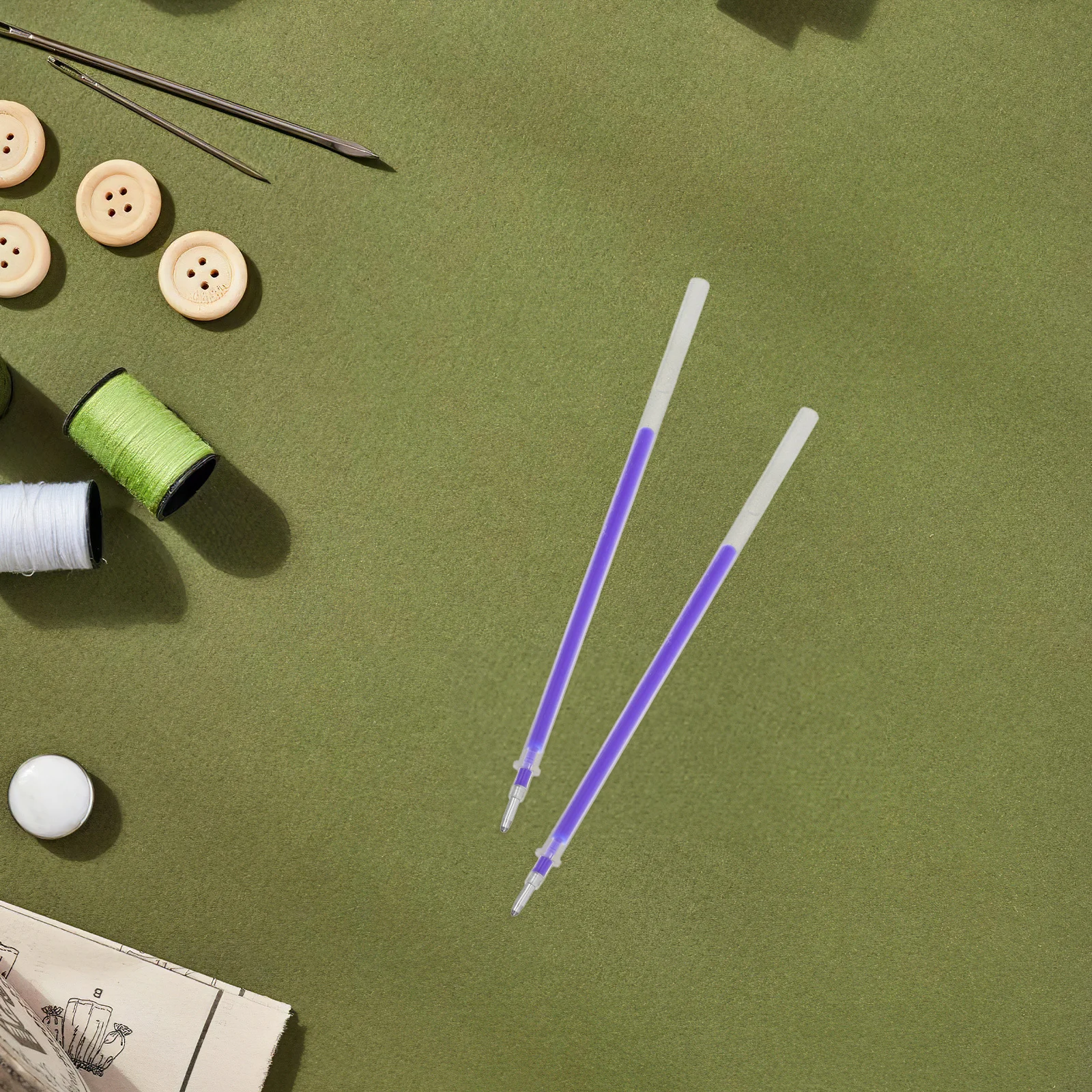 

100Pcs Heat Erasable Fabric Marker Refills Blue Disappearing Ink for Sewing Quilting Embroidery Dressmaking Pattern Transfer Pen