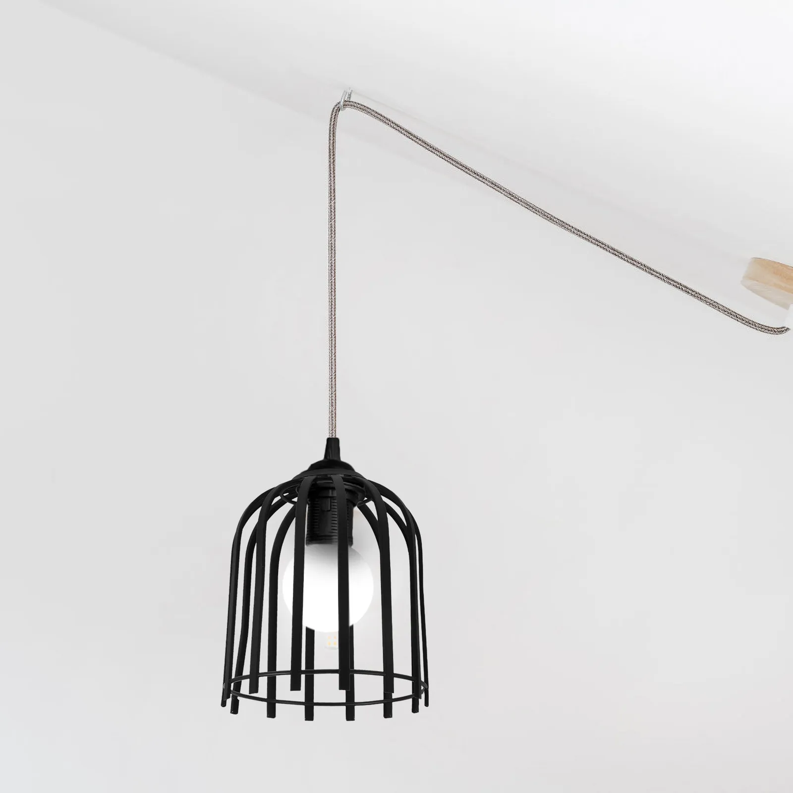 

1Pcs Wire Pendant Light Shade Frame Iron Material Geometric Design for Ceiling Fan Or Hanging Fixture Easy Clean Decorative