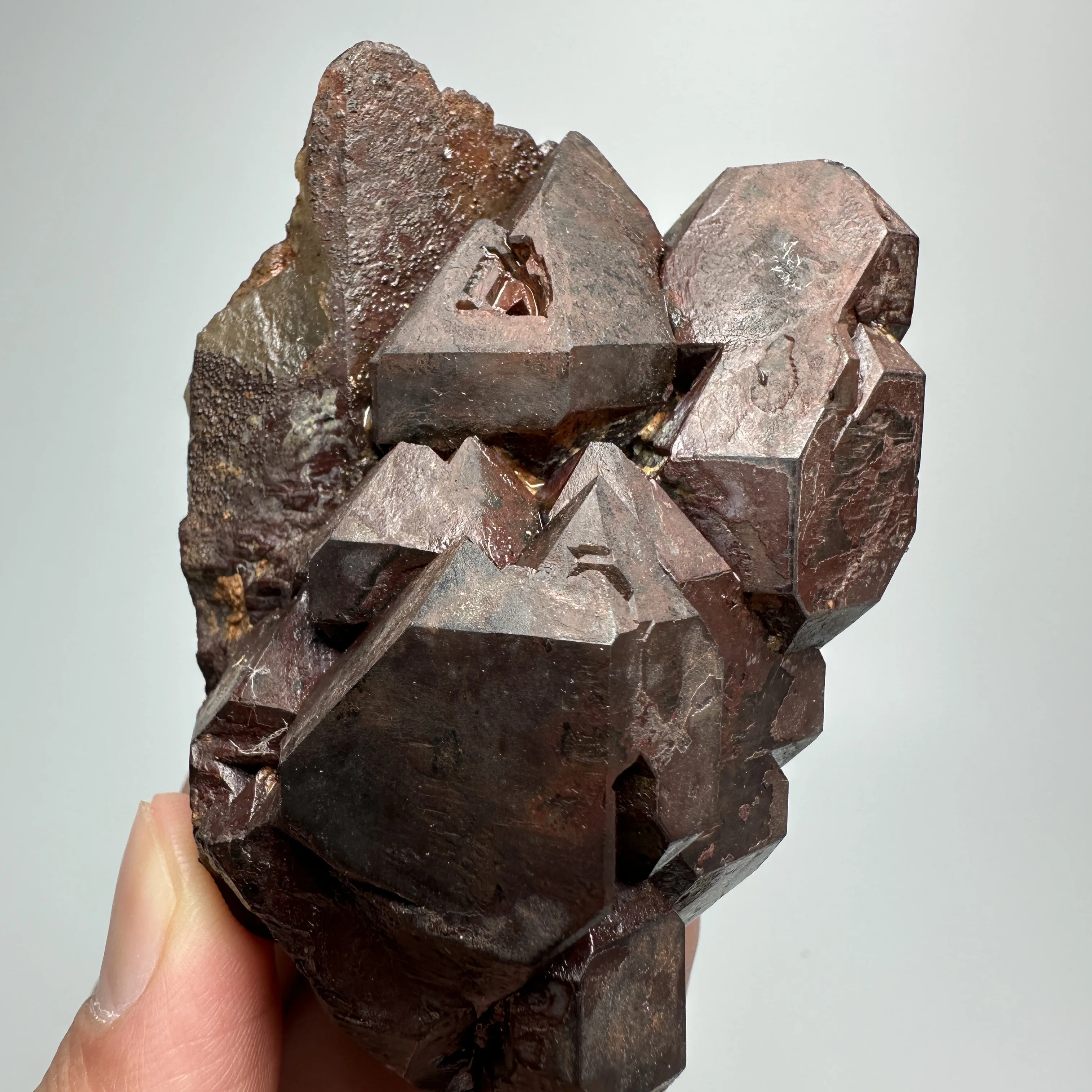 Natural Red Mud Skeletal Quartz Cluster Madagascar Raw Crystal Specimen Healing Crystal Mineral Stone Home Decor Energy Stone