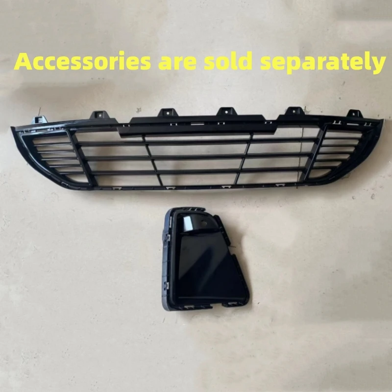 

Автозапчасти для BMW i3 G28: Рамка передней противотуманной фары, нижняя решетка бампера, решетка радиатора