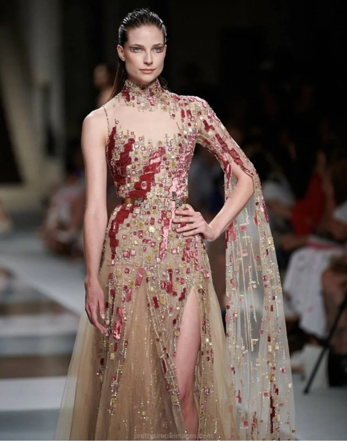 Hot Sale One Long Sleeves Champagne Gold Embroiery Red Velvet فساتين السهرة vestidos de fiesta فساتين سهره evening dresses