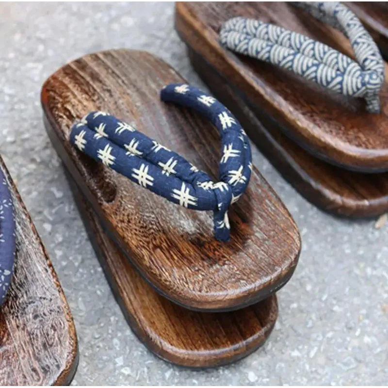 

ss23 деревянные сабо в японском стиле аниме, тапочки, мужские сандалии с скамейкой гэта, шлепанцы на плоском каблуке для косплея, обувь