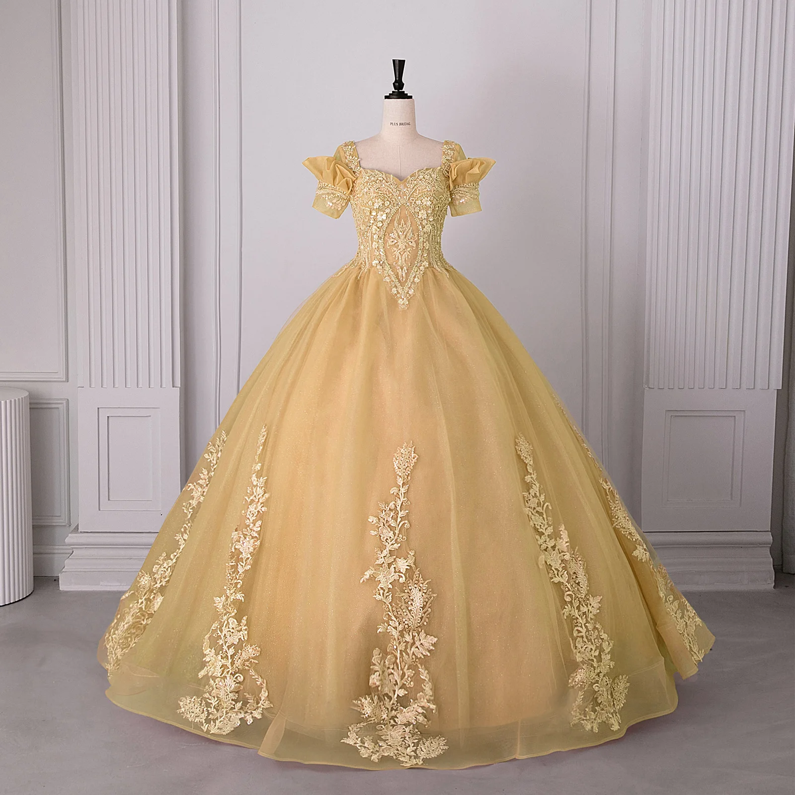 LZPOVE robe de mariée en dentelle bleu Royal 2025 Appliques perles robe de mariée robes de mariée Vintage 15 robes de Quinceanera personnalisées
