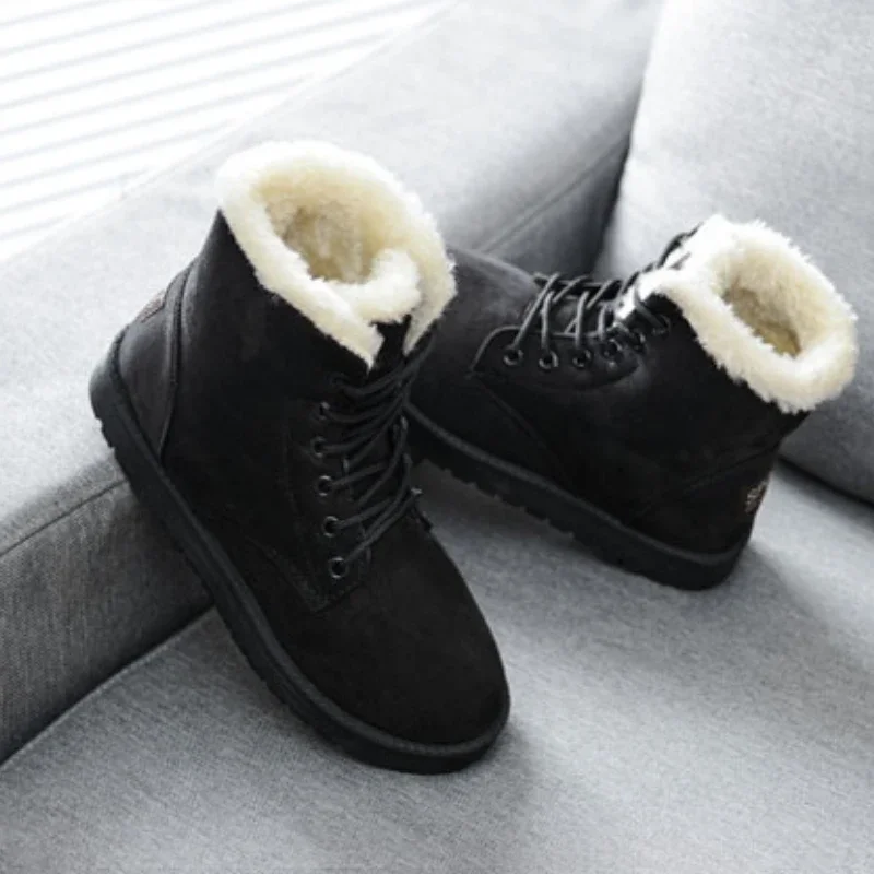 Botas de nieve cálidas para mujer, zapatos planos de plataforma con cordones, botines de ante de piel aterciopelada, 36-42 talla grande, invierno, 2024