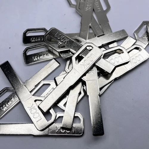 Imagen 2 del producto Llave multipista plana en blanco, adecuada para cerradura de huella digital, llave ultra D en blanco, 10 unidades por lote