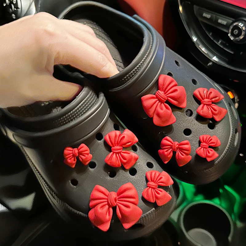 Gummi lila Bogen Schuh Charme DIY Schuh dekorationen Knopf Zubehör für Bogg Bag Slides Sandalen Clogs Kinder Geschenke