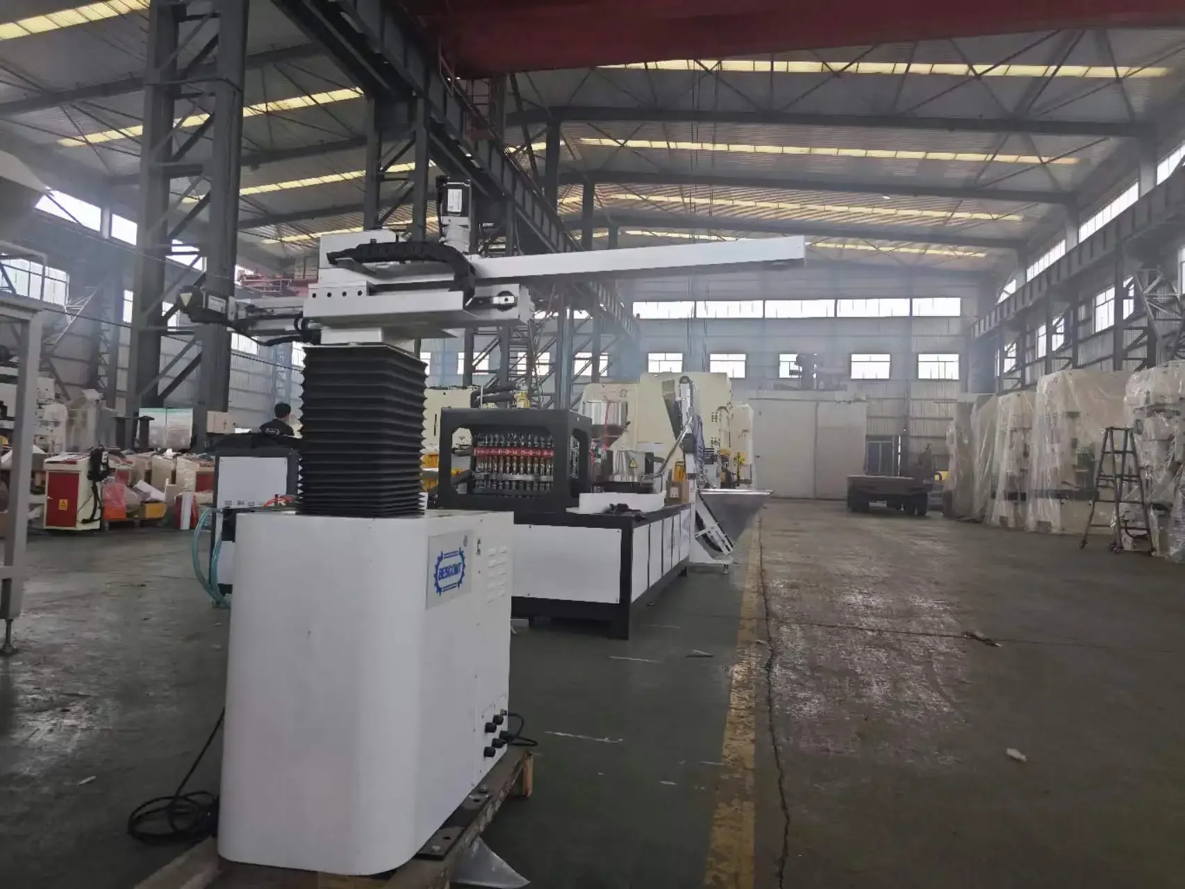 OEM 5 Axis Swing Robot Arm Manipulator For CNC Punching Machine