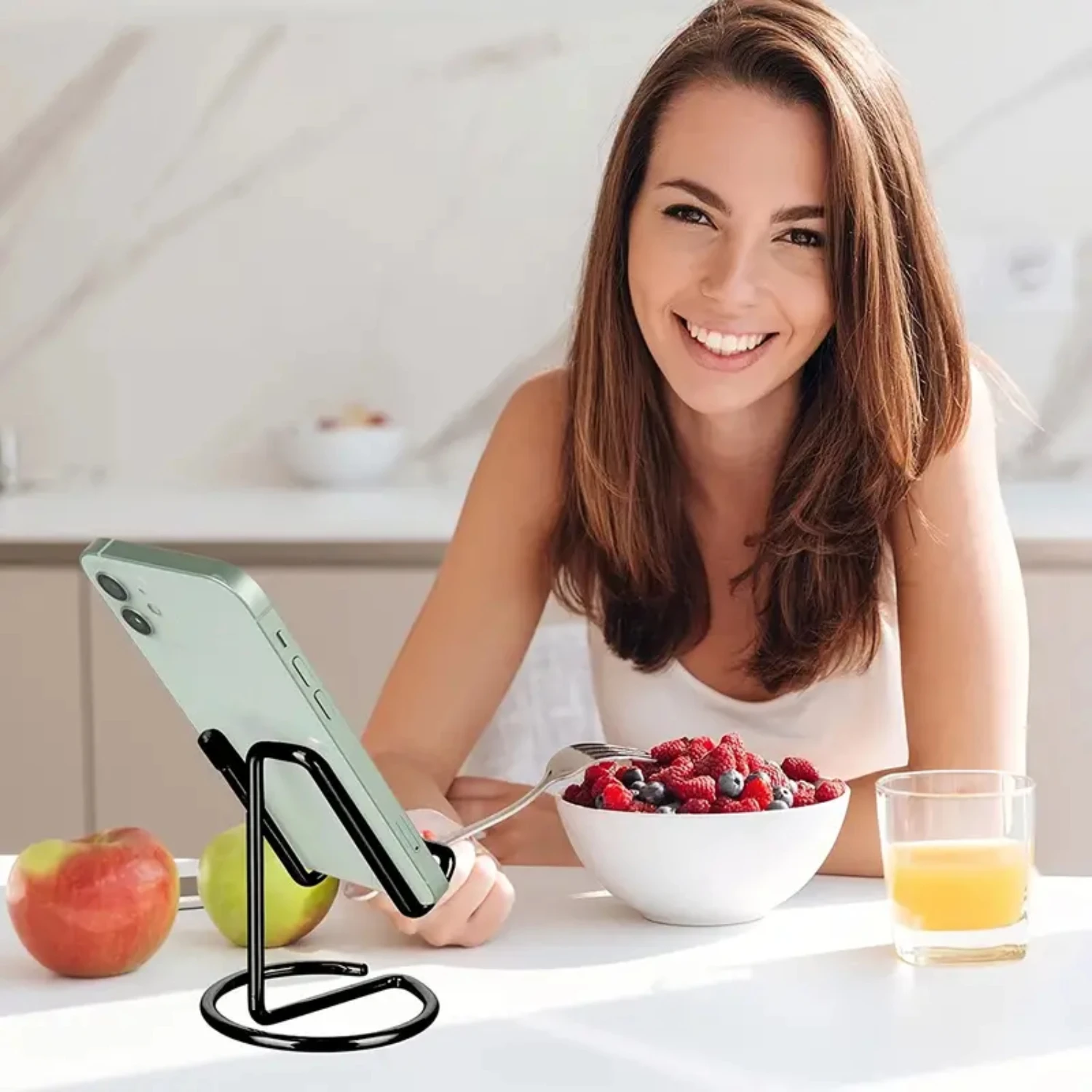 Desktop Phone Holder, Cute Metal  Phone Holder Desktop Accessory, Compatible With All Mobile Phones