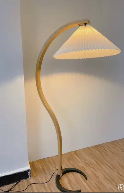 Vintage Solid Wood Floor Lamps Create Atmosphere Living Room High-End Bedrooms Bedside Lamps Fabric Stand Lights LED Home Decor