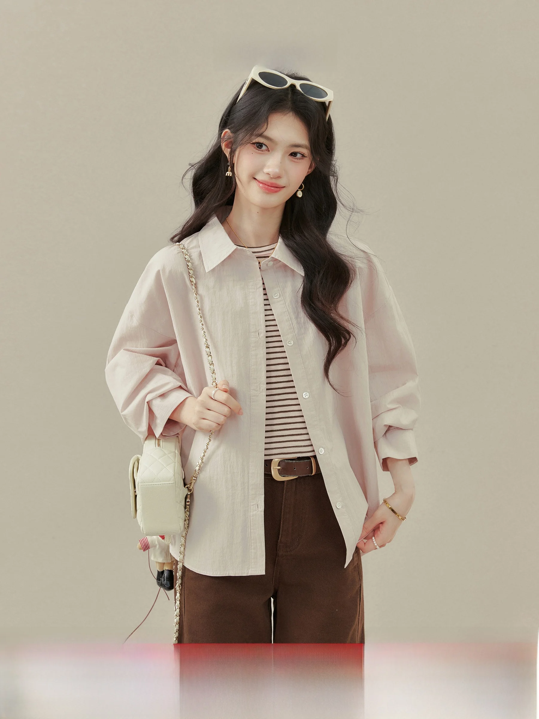 

Шикарный женский комплект из двух предметов: полосатая рубашка и майка, корейский стиль, повседневный, свободный крой, с длинными рукавами, на пуговицах