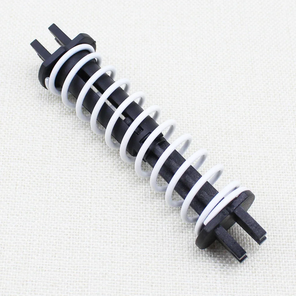 

KUMMYY Car Clutch Pedal Spring Return for Peugeot 307 308 206 207 408 508 fit for Citroen C2 C-triomphe C-quatre C4L