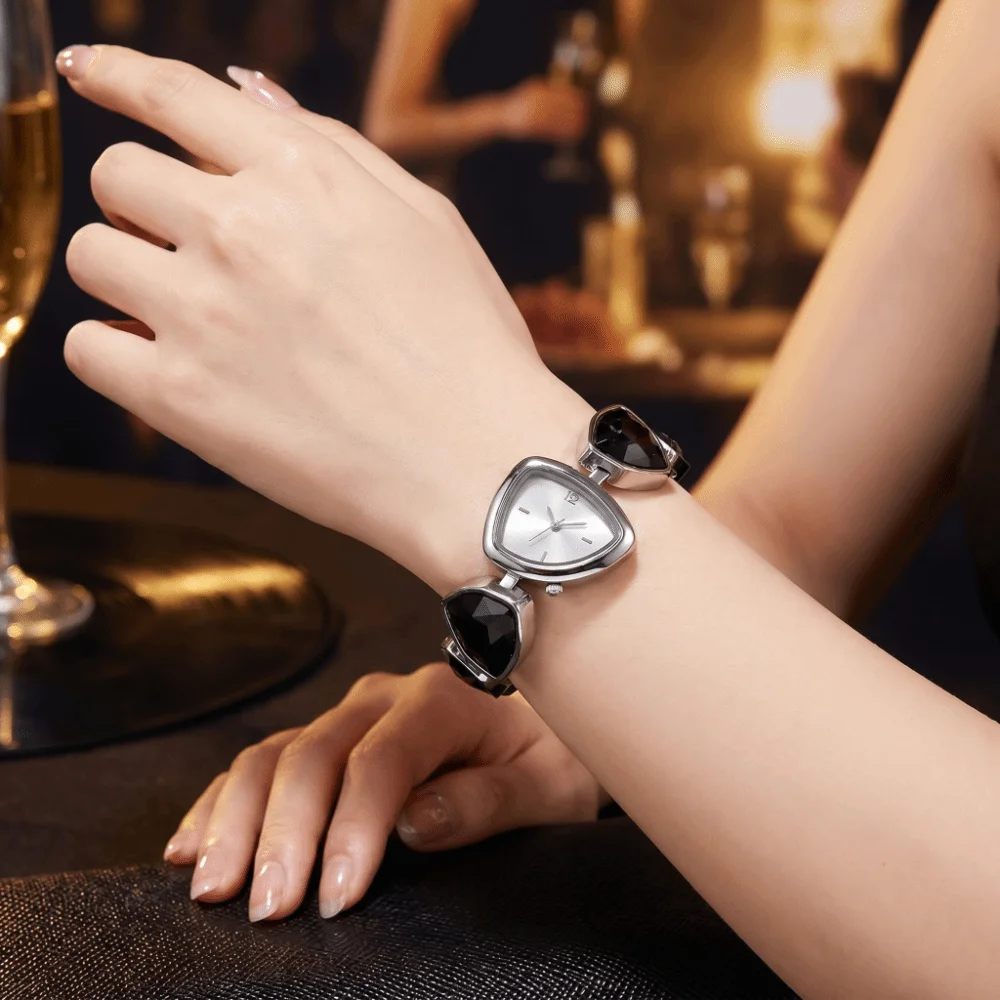 Fashion Elegant Irregular Design Watch Minimalist Quartz Big Rhinestone Watch Interesting Simple Colorful Fashion Watch Wedding