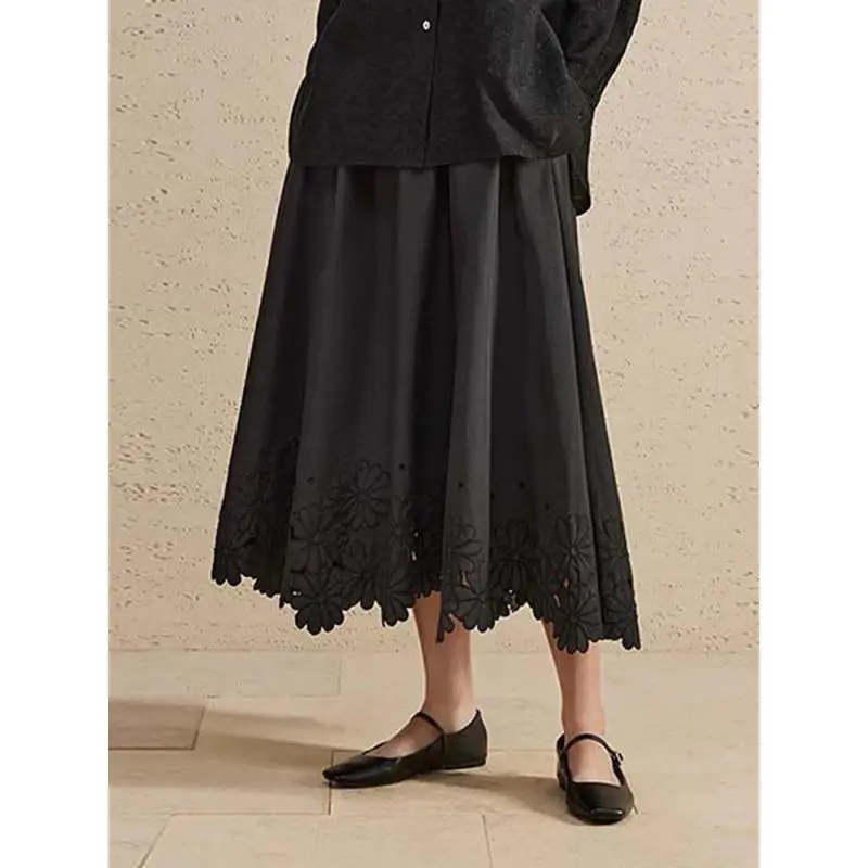 

Maxdutti Minimalist Moroccan Retro Cotton Hollow Embroidery White A-line Skirt Commuter Temperament Half Skirt For Woman Clothes