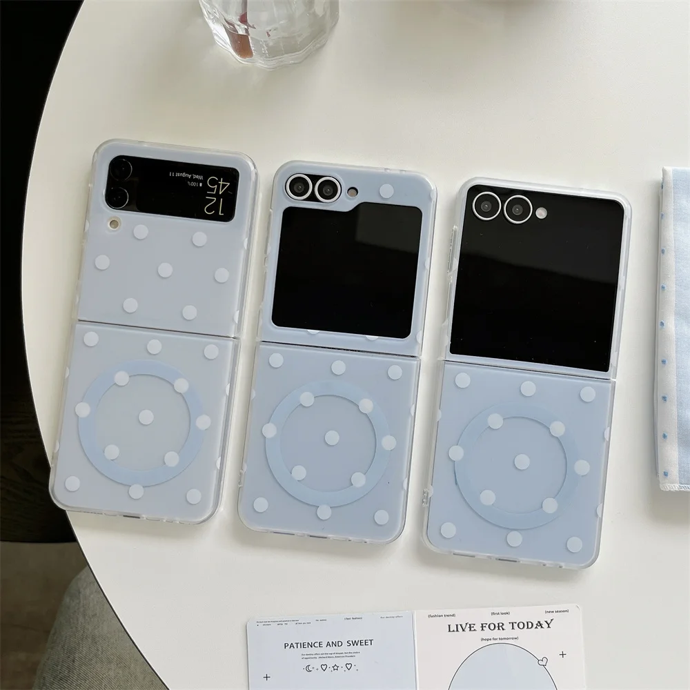 Etui Magnetyczne w Kropki do Samsung Galaxy Z Flip7 6 5 4 3 Flip5 Flip6 7 FE z Magsafe i Podstawką w Kształcie Królika Miffy — zdjęcie produktu 6