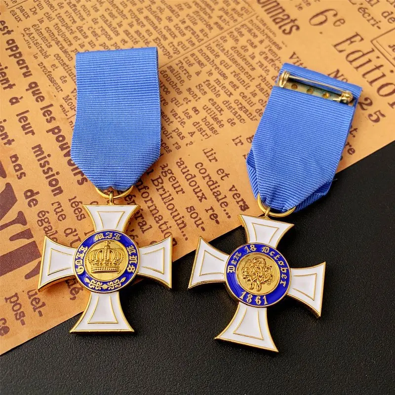 Reproduction of the Prussian Crown Cross Knight Class Hohenzollern Royal Family High Quality Honor Metal Commemorative Medal